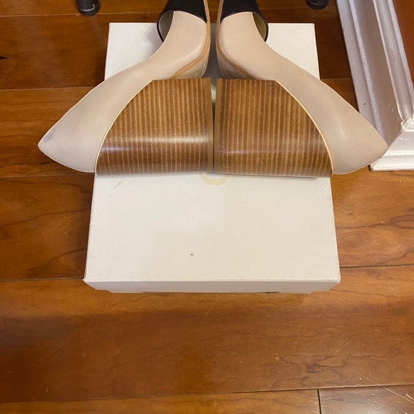 Shoes - Picture 3 of 6